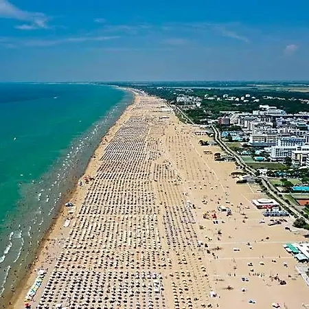 Sea View Spectacular Beachfront - Place With Umbrella Included 3*